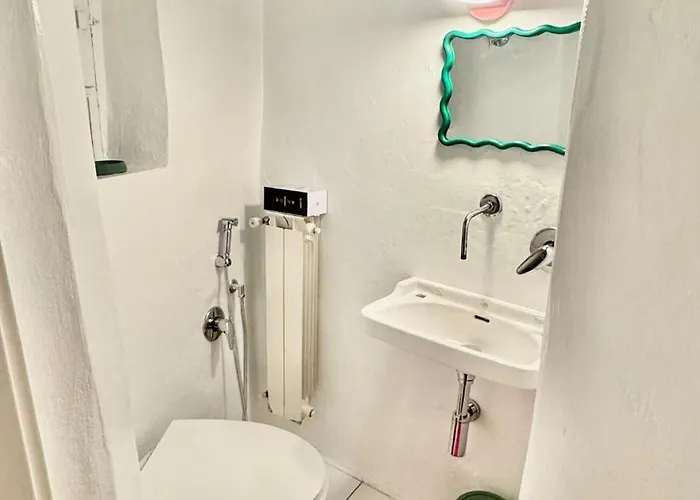 Pink House 阿奎阿斯巴达